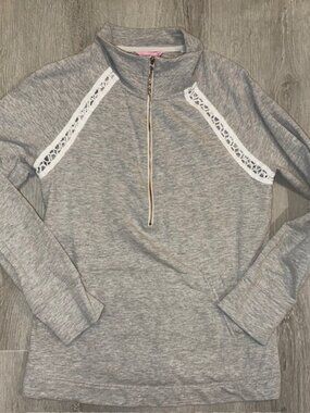 Lilly Pulitzer Skipper Popover Seaside Gray White Lace 1/2 Zip Pullover Size M